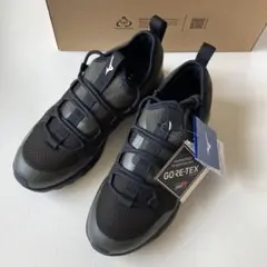 新品MIZUNO MARGARET HOWELL WAVE EVOKE GTX