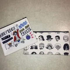 ワンピースポーチ