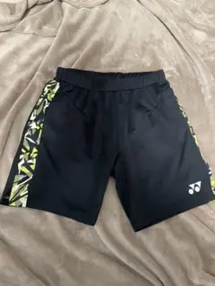 ヨネックス　ハーフパンツ　M