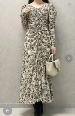 Item thumbnail for item b54bbfbc-8dd4-47ff-9107-d8152207c271