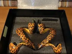 ジュリアンヘイクス パンプス サンダル ヒョウ柄