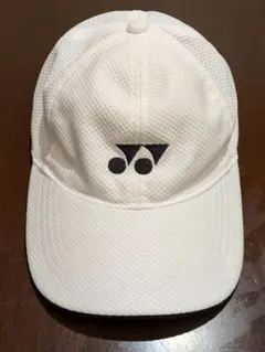 ヨネックス【YONEX】白キャップ