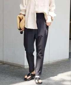 新品 ジャーナルスタンダード　ナイロンストレッチテーパードパンツ