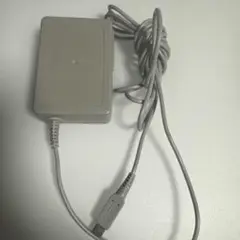 ニンテンドー3DS/2DS ACアダプター