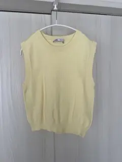 【ZARA】イエロー ノースリーブニット Sサイズ
