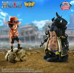 【新品未開封】ワンピース ワールドコレクタブルフィギュア　エースVSティーチ