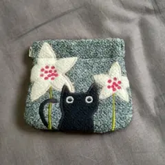 黒猫の小物入れ　中古品