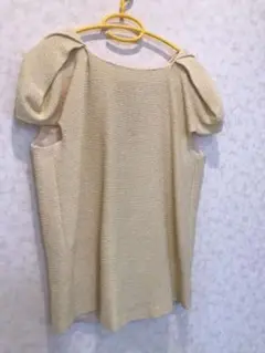 春色トップス美品★エストネーション