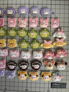 デコパーツ　コラージュ　キティ、トイストーリー