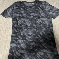 Under Armour HeatGear Tシャツ M ブラック/グレー迷彩