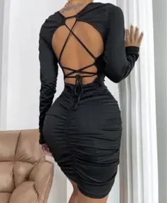 新品未使用 ブラックバックオープンワンピース　shein