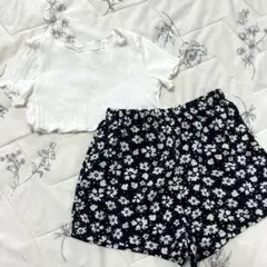 Tシャツ、ショートパンツ　2点セット