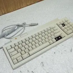 貴重　Old-Mac対応_Apple_keboardⅡ_キー欠け有り