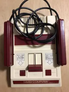 ファミリーコンピュータ 本体　動作未確認