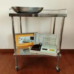 医療用ワゴン　メディカルワゴン　ワゴン　医療用　医療用トレー　血圧計　レトロ