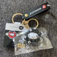 万博会場限定⭐︎シナモロール⭐︎黒ミャクミャクなりきりモノクロキーホルダー/サンリオ