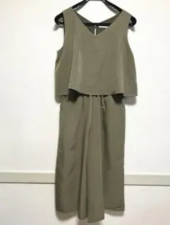 《アーバンリサーチ》レディース オールインワン 夏服 カーキ 体型カバー F