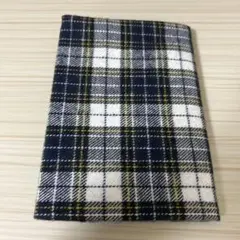 ハンドメイド　ブックカバー　文庫本サイズ　ギンガムチェック　青色　秋　シンプル
