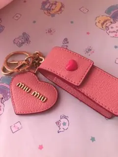 miumiuマドラスリップケースピンク色