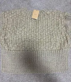Hella / ヘラ SLAB KNIT COCOON VEST camel