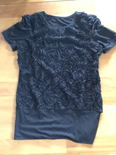 新品✨半袖フロントレース フリルバラ柄カットソー 黒