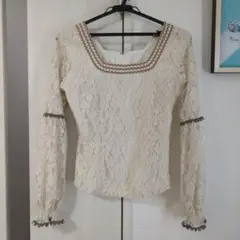 フラメンコ　 ブラウス　Мサイズ