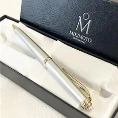 Item thumbnail for item 33c5fd51-4132-4ae6-b9d0-dfc20577a91c