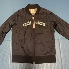 adidas ジャンバー　キッズ　120〜130㎝　中古品