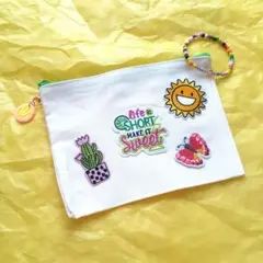 刺繍パッチポーチグリーンとブレスレット