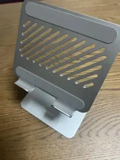 タブレット スタンド 折りたたみ式
