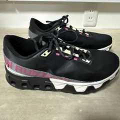 Item thumbnail for item 32be8810-bbfa-475c-8cfa-fc2efbaacdf0