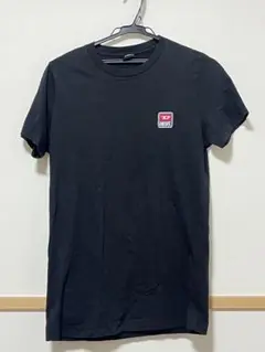 DIESEL　ブラック Tシャツ ロゴ付き
