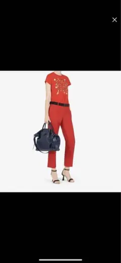 【givenchyジバンシー】使いやすい A4が入るbag