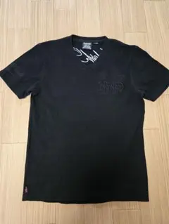 Norton VネックTシャツ 黒色 バックプリント　刺繍入り　L サイズ