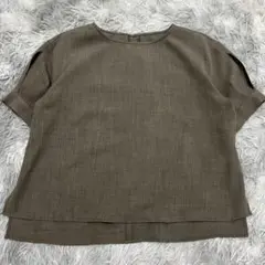 美品✨【MICHEL KLEIN】カーキ色 半袖ブラウス (M) シンプル 無地