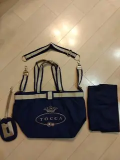 【超美品】TOCCA マザーズバッグ ネイビー 付属品3点は未使用！2way仕様