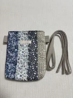 ハンドメイド　ポシェット