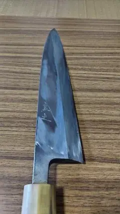 身卸出刃包丁 霞 八寸 白鋼 炭打 朴柄 λA7320-2L1A | 康之
