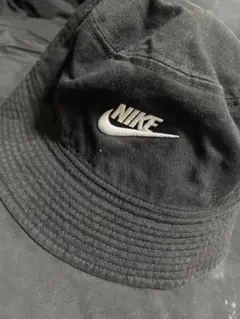 Nike ブラック バケットハット
