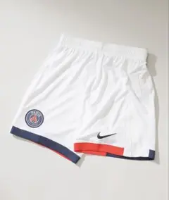 【新品タグ付き】NIKE ショートパンツ