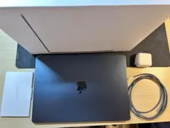 Apple MacBook Air M2 2023 本体