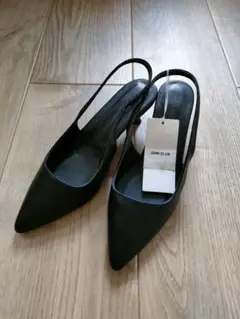 新品 コムサイズム ポインテッドトゥバッグパンプス 23.5 定価8900円