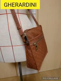 [超美品]GHERARDINIゲラルディーニショルダーバッグ　サコッシュ