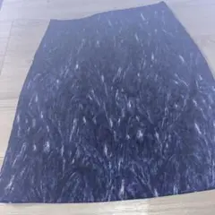 ダークブルー 抽象模様 タイトスカート