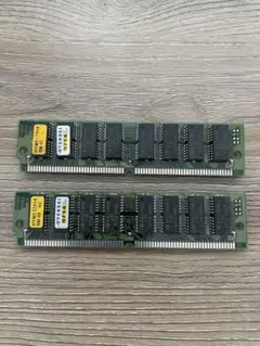 Hyundai HYM532814BM-60 SIMM16MB×2枚 72pin