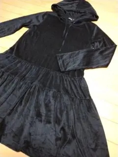 ピンクハウス フード付きチュニック 黒