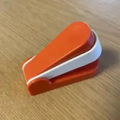 針を使わないホチキス