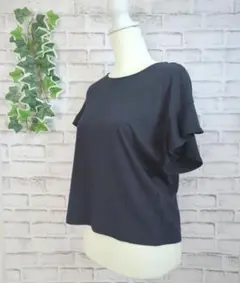 【UNIQLO】レディース　フリルスリーブTシャツ　ネイビー　S　春夏
