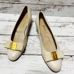 Saltatore Ferragamo ヴァラ リボン パンプス 22cm