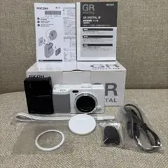 限定品 完動美品 RICOH GR DIGITAL IV ホワイト 動作確認済 リコー、1万台限定の「GR DIGITAL IV ホワイトエディション